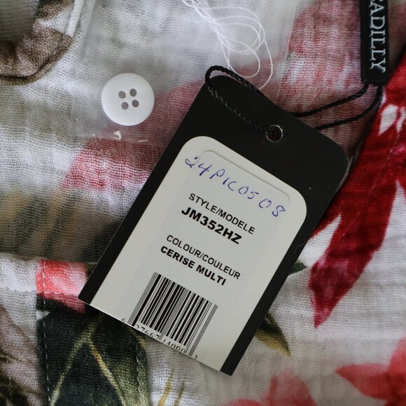 Sleeveless 100% cotton blouse from Picadilly Canada🍁 - NWT - Size M - Picture 4 of 11